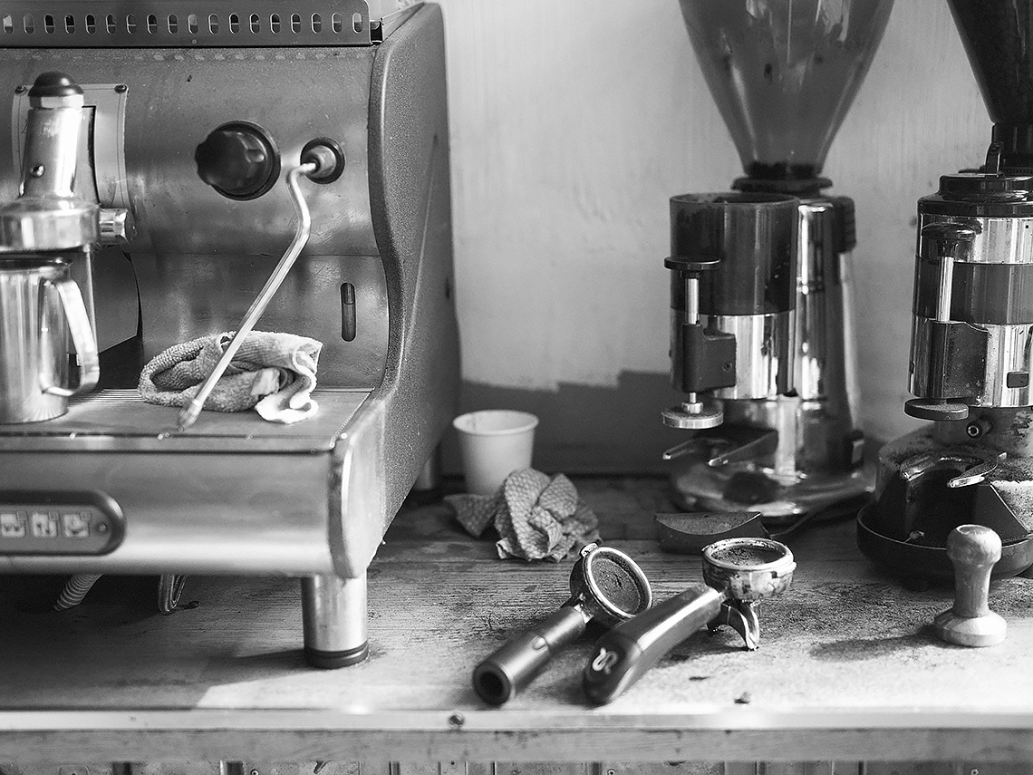 Mtl_Espresso_counter